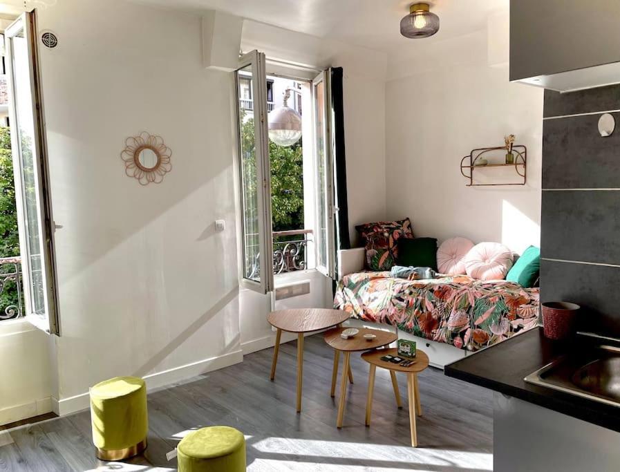 Charming Bright Sunny Studio Near Canal St Martin París Exterior foto
