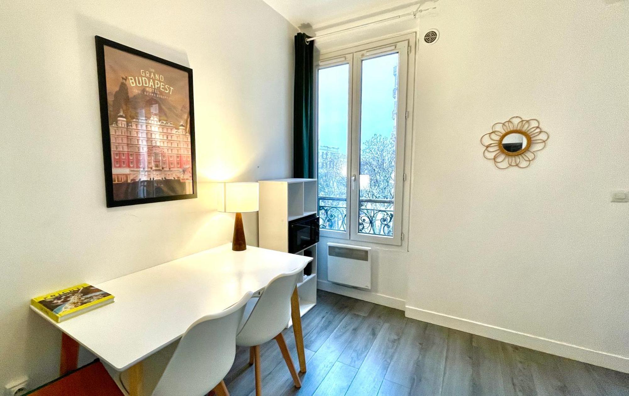 Charming Bright Sunny Studio Near Canal St Martin París Exterior foto